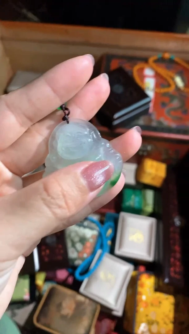 颈饰未镶嵌翡翠永玉阁精品专属摆件