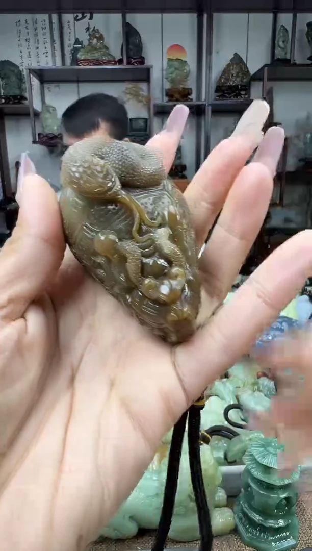 未镶嵌和田玉把件1