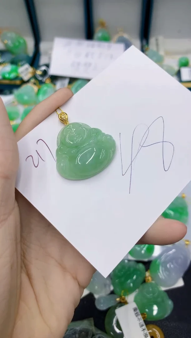 翡翠未镶嵌颈饰11111