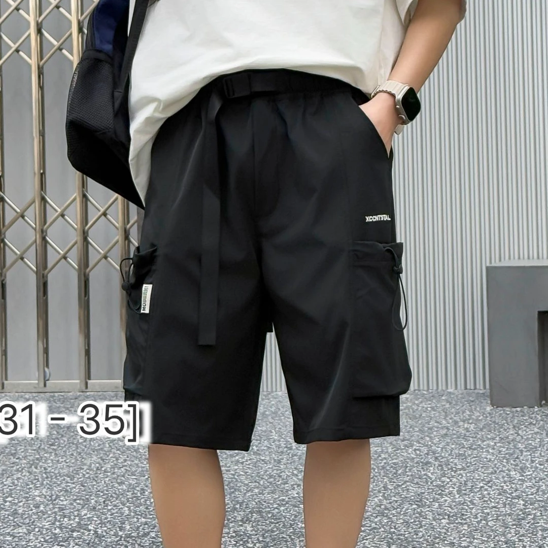 1051-1黑色青少年潮牌五分裤