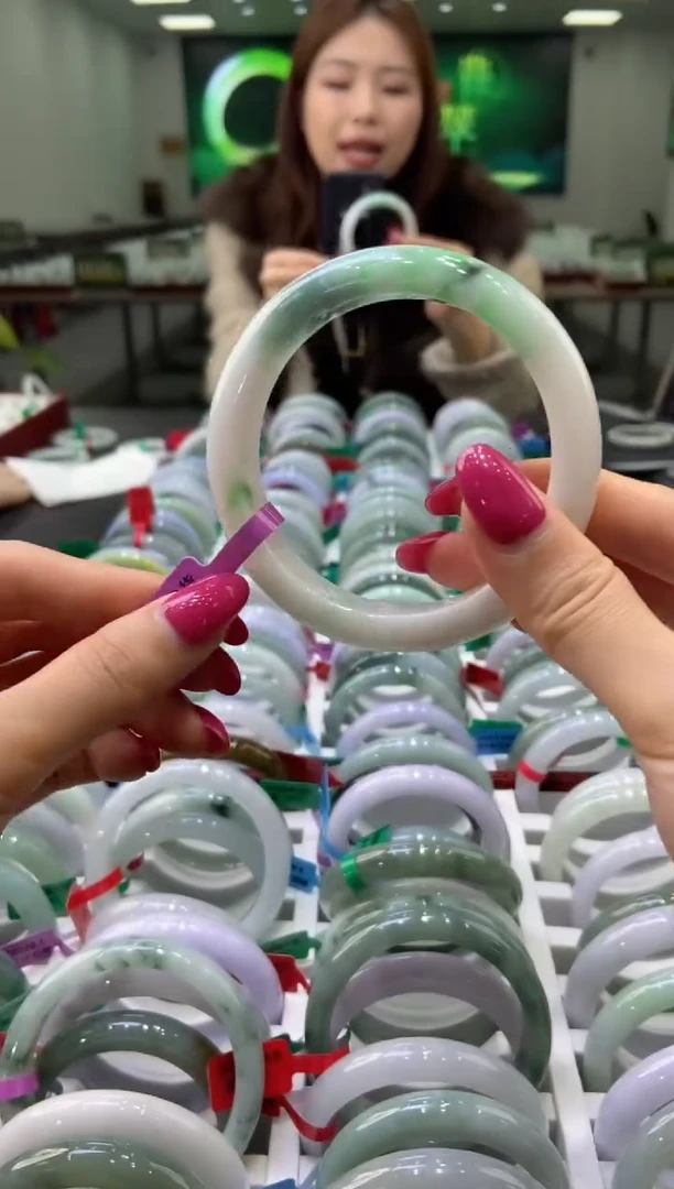 未镶嵌手镯翡翠0058959