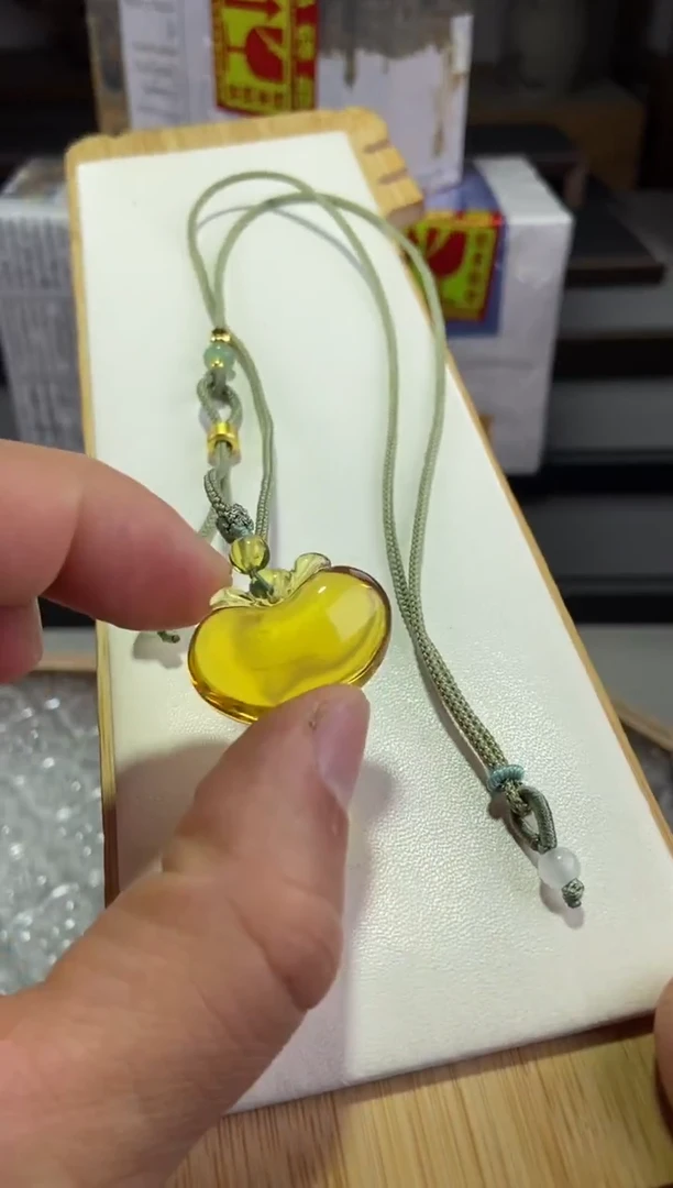 琥珀颈饰未镶嵌天空蓝苹果