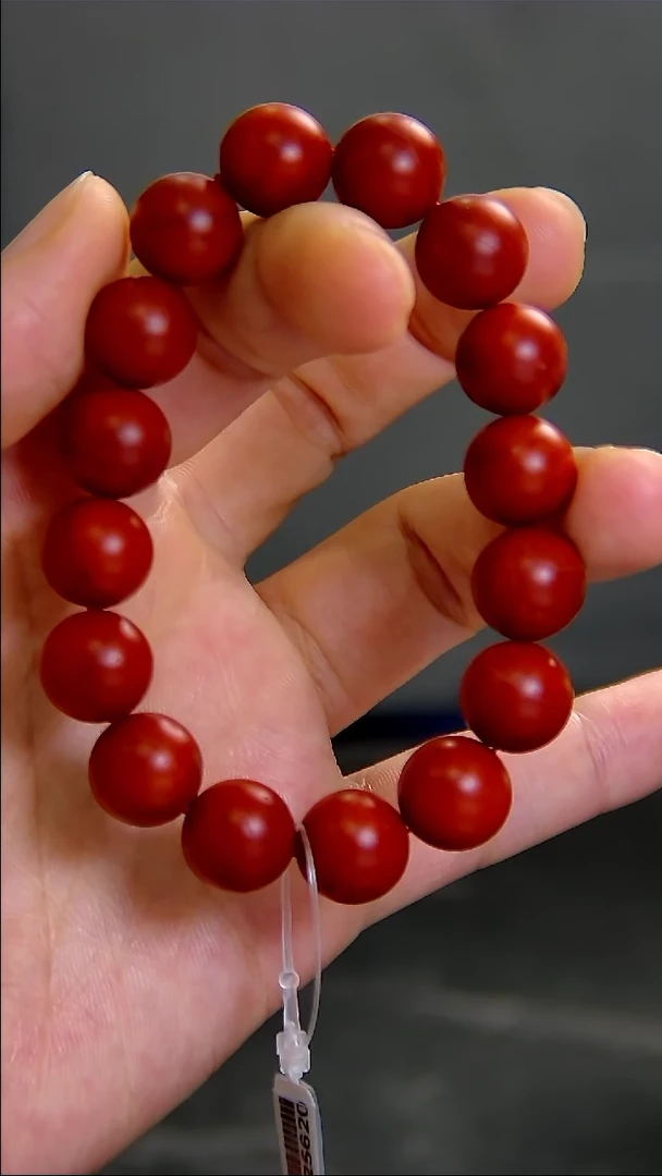 南红玛瑙手串未镶嵌025ZB0529产品一个
