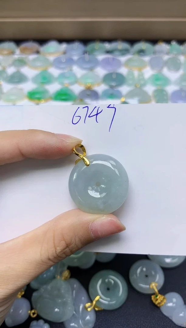 翡翠未镶嵌颈饰天然自然緬甸A貨翡翠