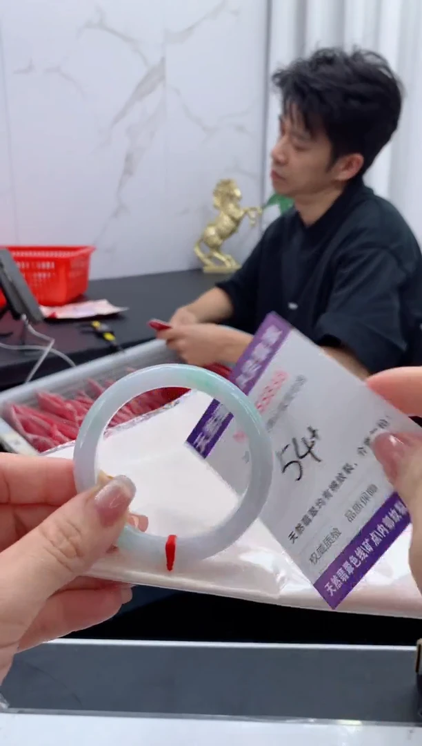 翡翠手镯未镶嵌天然缅甸A货翡翠