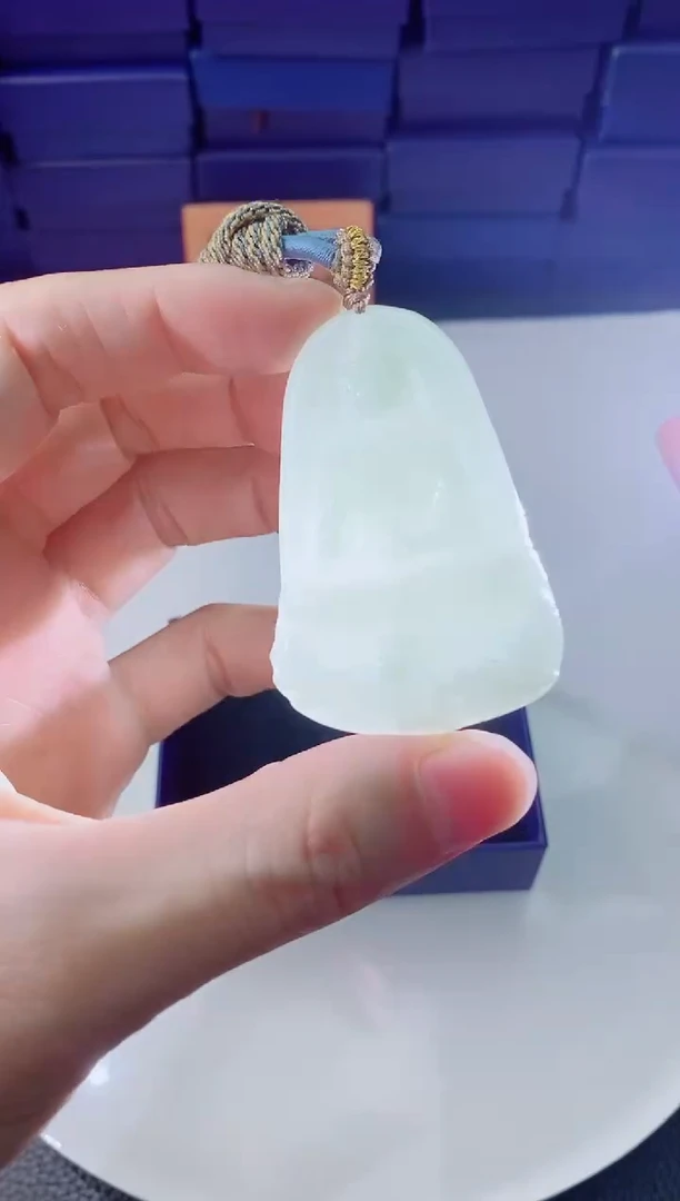 翡翠未镶嵌颈饰1111111111