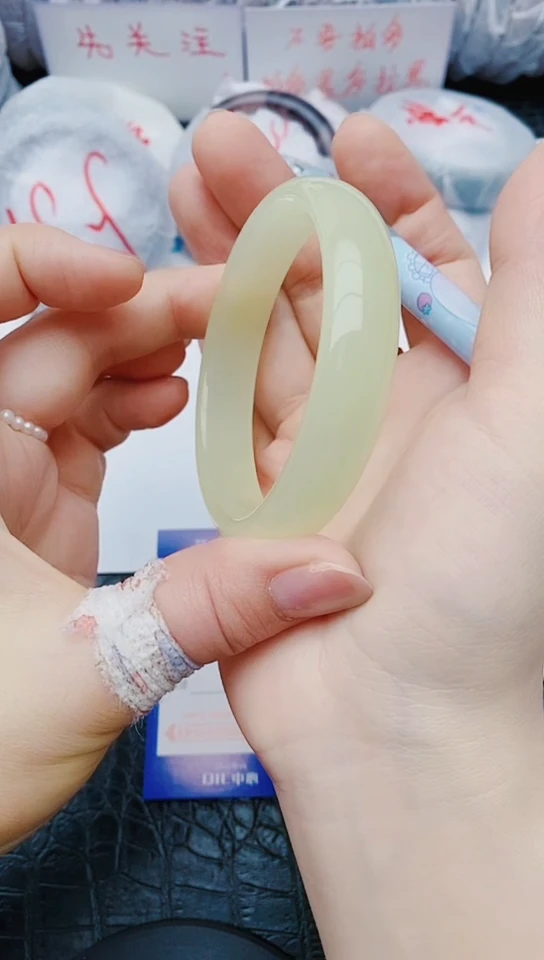 未镶嵌手镯石英质玉y56+59-60
