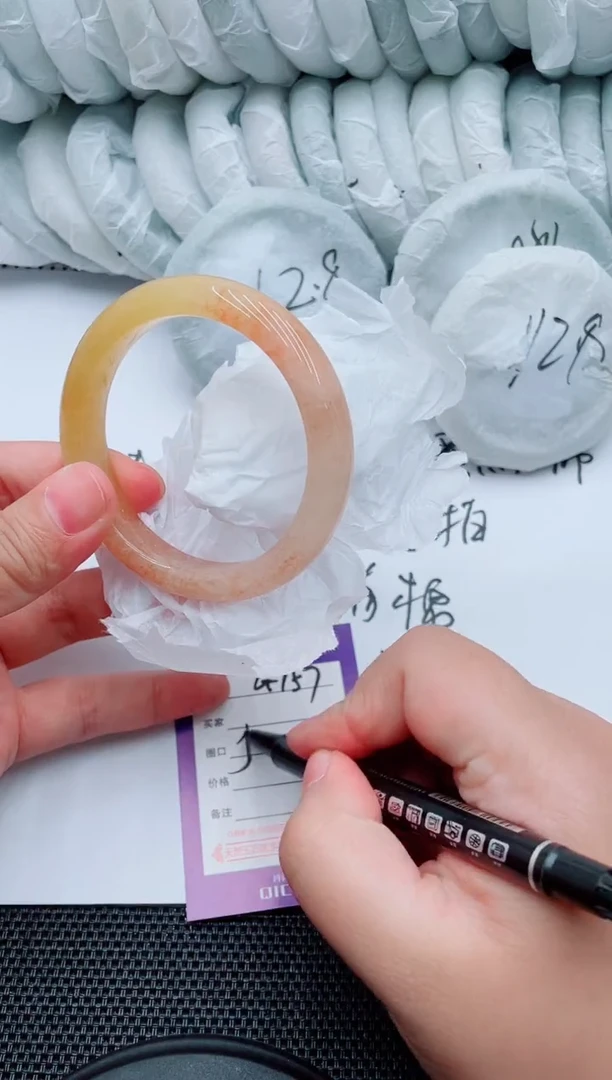 石英质玉手镯未镶嵌G157-54-55