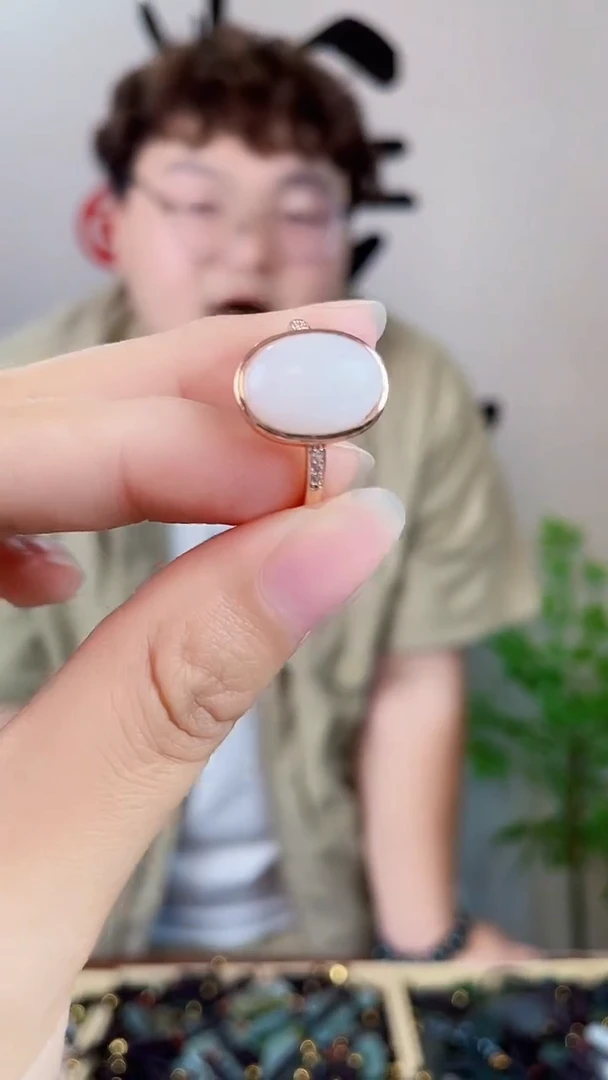 和田玉未镶嵌挂件 多样性发货，拍一发一