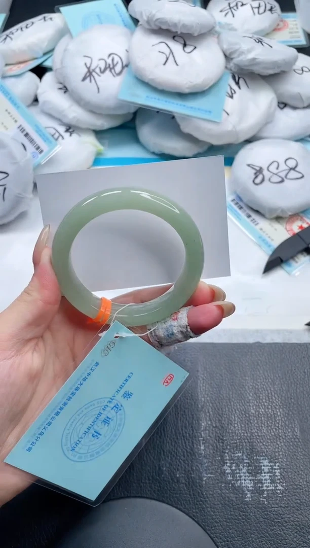 石英质玉手镯未镶嵌30V226-55