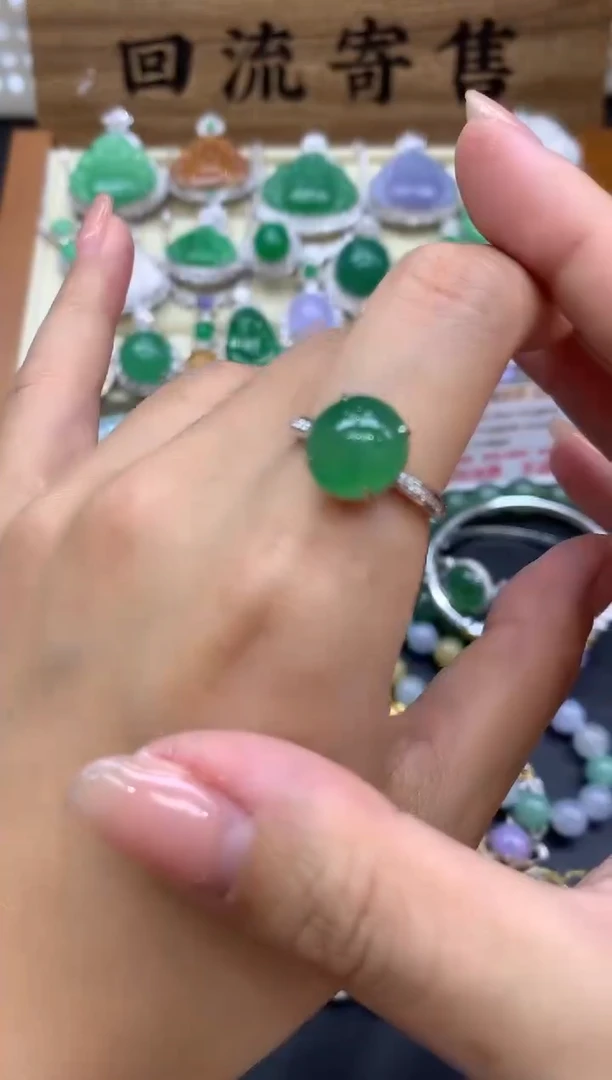 【闪购商品】翡翠戒指18K金镶嵌332-中国好珍宝