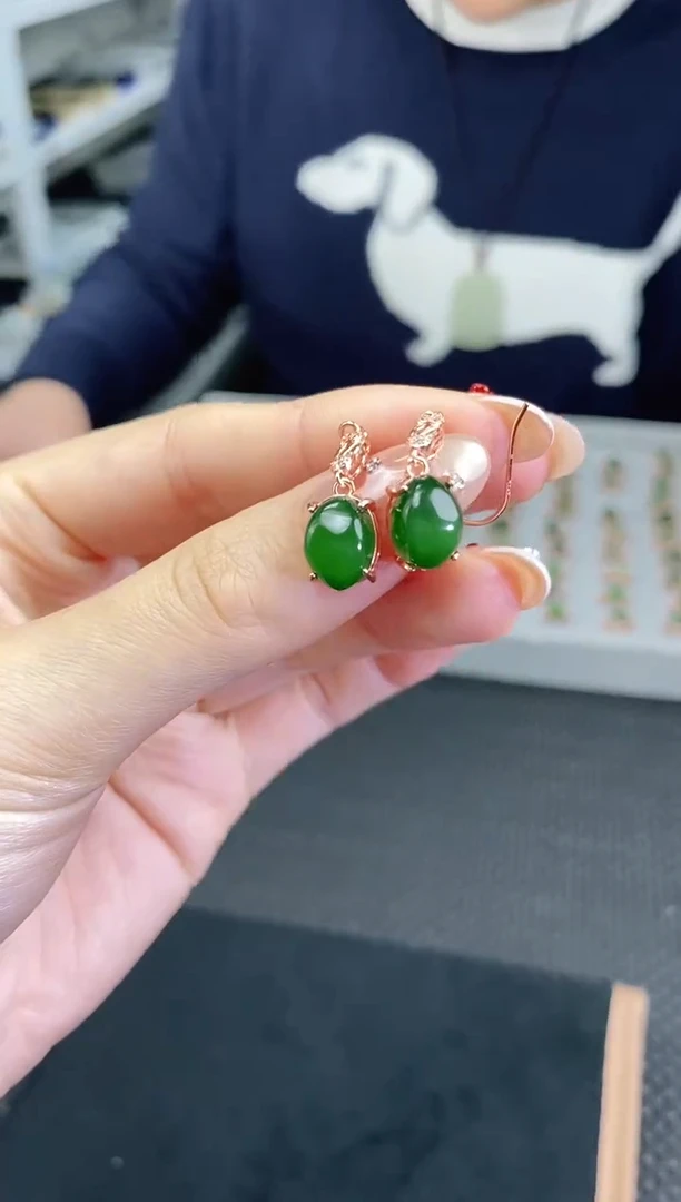 未镶嵌和田玉耳饰咱***人15拍一发一对