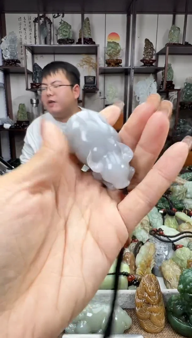 未镶嵌和田玉把件1