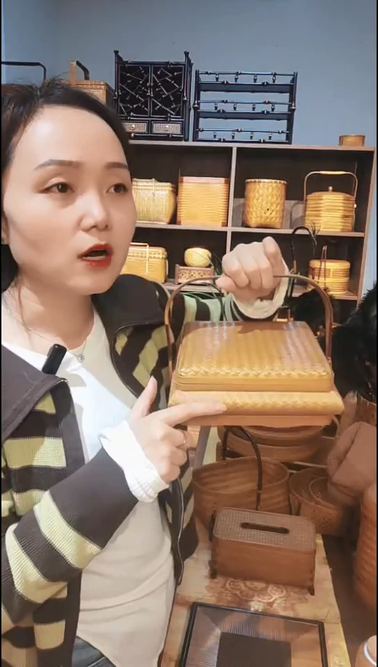 中号弧形收纳盒长20宽20
