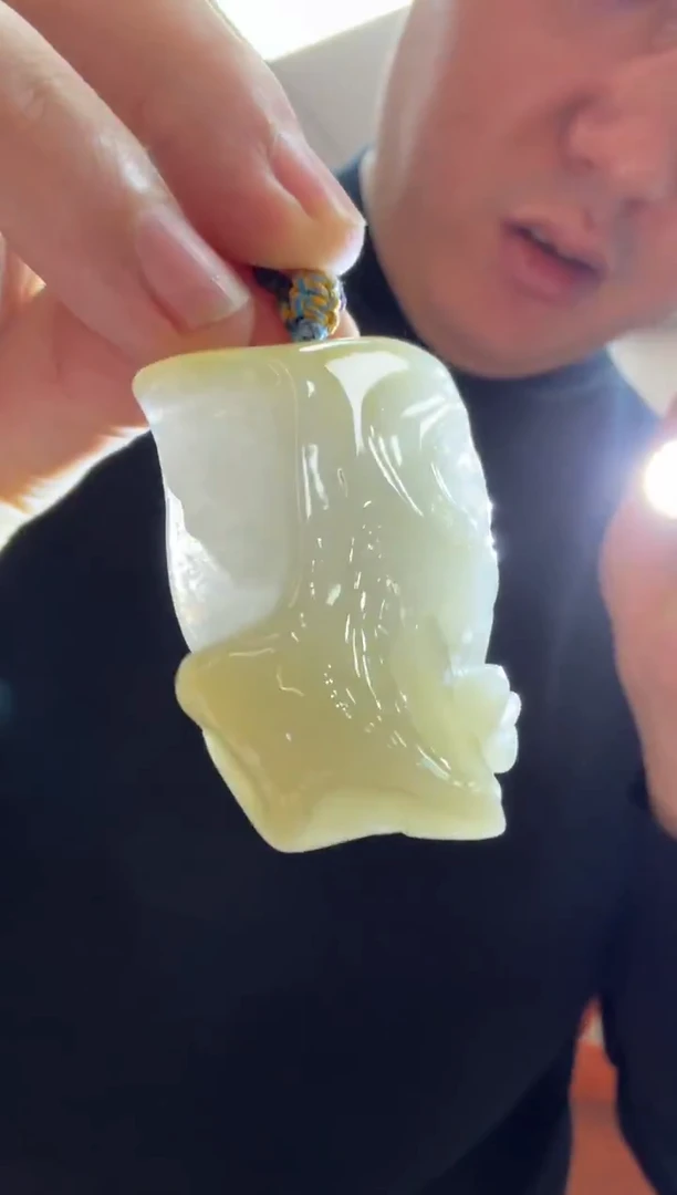 未镶嵌挂件翡翠A货翡翠孤品国雕谢林工