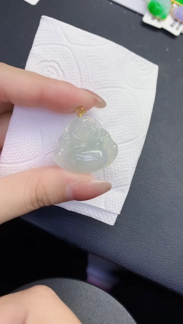 颈饰18K金镶嵌翡翠缅甸天然翡翠A货