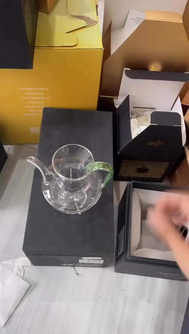 【闪购商品】悄然绿金公道杯b223.。。