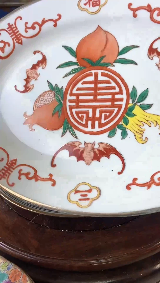 摆件清****）微瑕景德镇窑厂瓷摆件