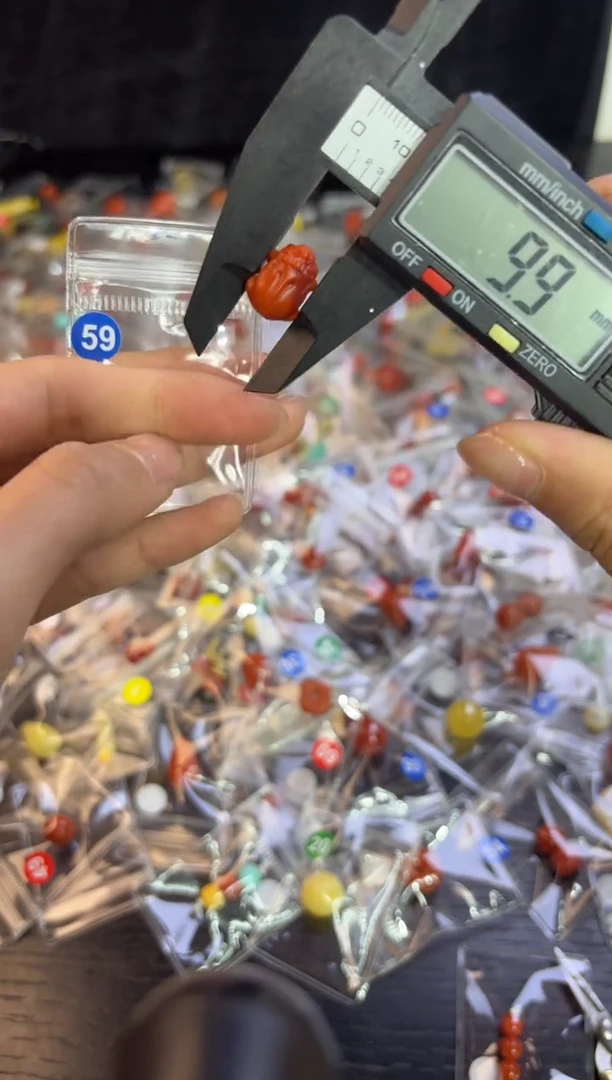 未镶嵌1南红玛瑙多样性发货