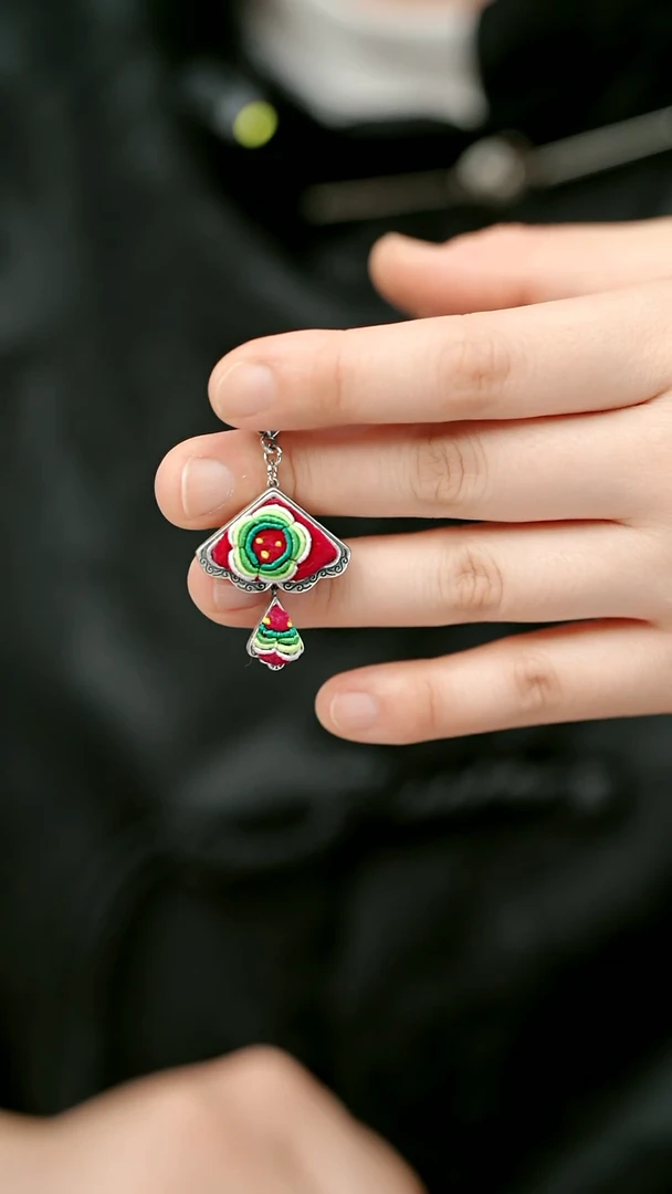 织绣135黔东南苗族刺绣