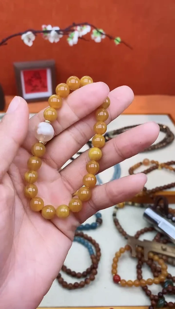 【闪购商品】蜜蜡手链未镶嵌08老蜡单圈