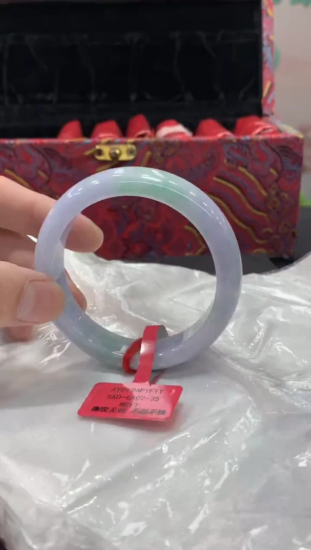 未镶嵌手镯翡翠翡翠手镯