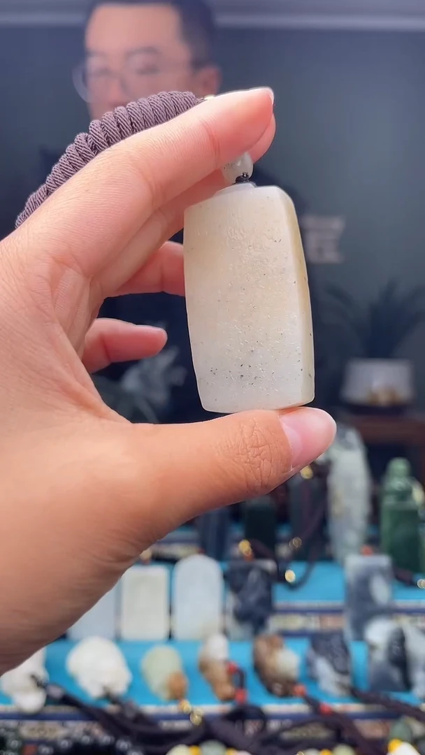 未镶嵌和田玉挂件1