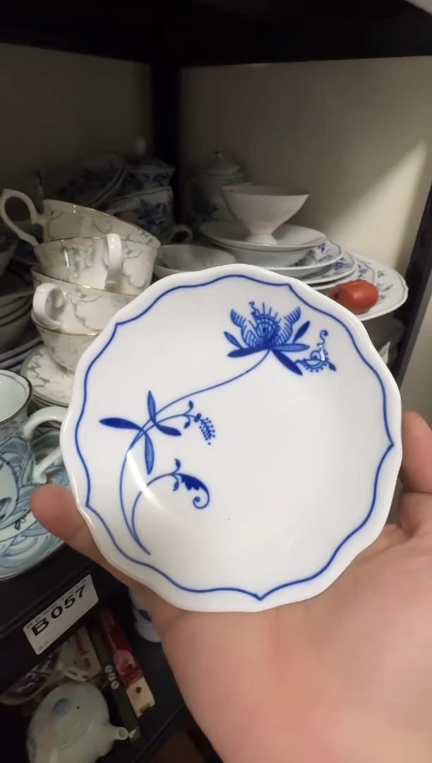 中古瓷器，默认微瑕এ****”-董不懂
