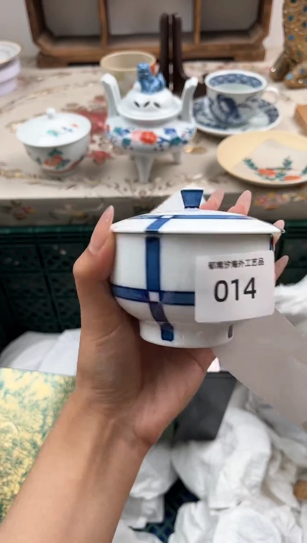 瓷片一****吧I         014