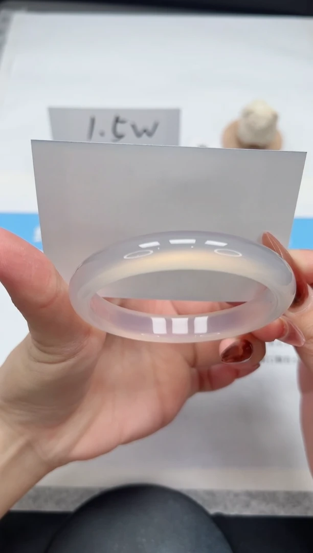 【闪购商品】玛瑙/玉髓手镯未镶嵌79/荔枝60.8