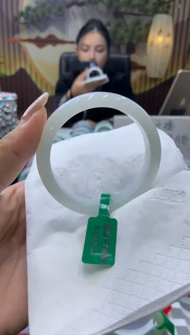 未镶嵌手镯翡翠00005469