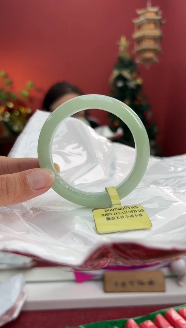 未镶嵌手镯翡翠翡翠手镯4