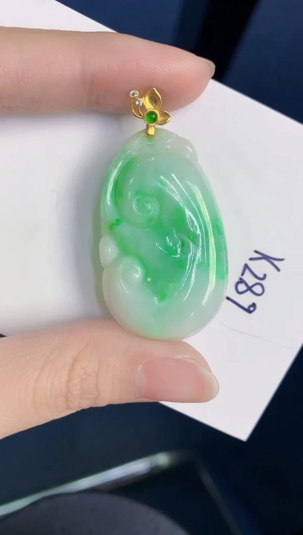 颈饰未镶嵌翡翠天然翡翠缅甸A货