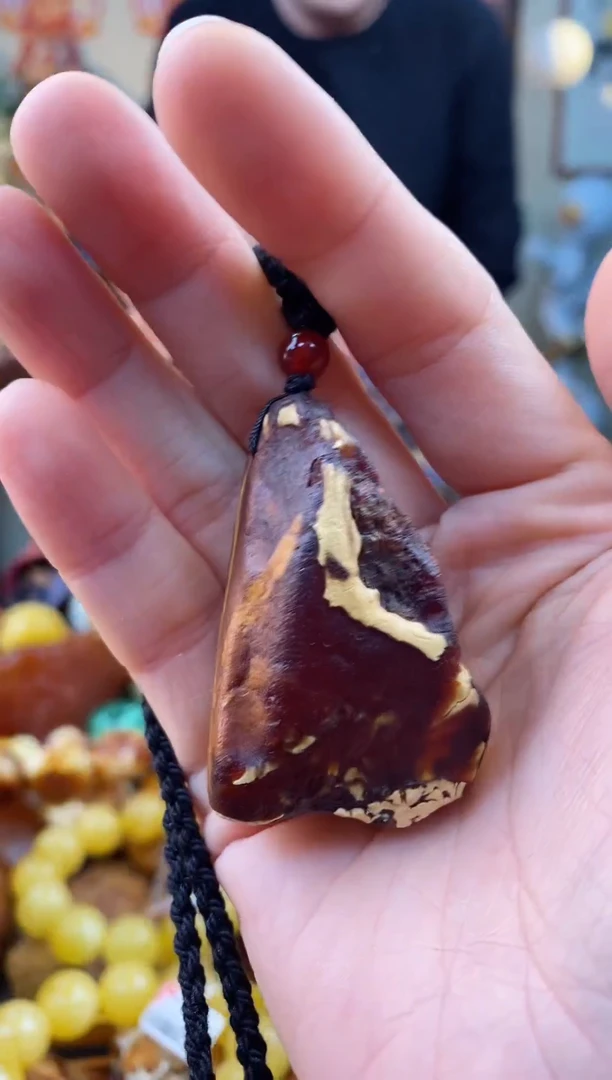 【闪购商品】琥珀颈饰未镶嵌吊坠