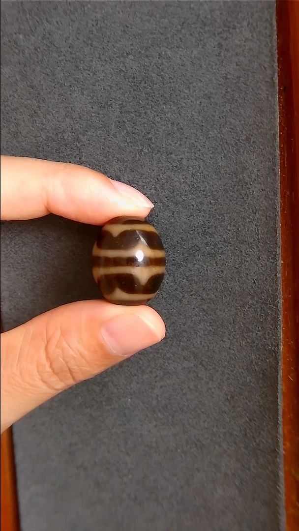 未镶嵌玛瑙/玉髓珠宝半成品上肯双牙达洛天珠17*20