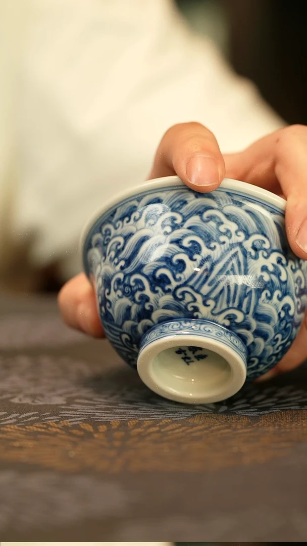 中式垂虹慕古江崖海水龙纹压手