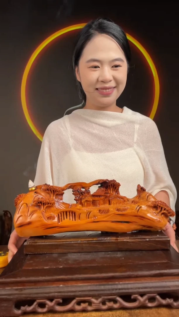 柏木（崖柏）手工摆件,先抢先得! 编号:210