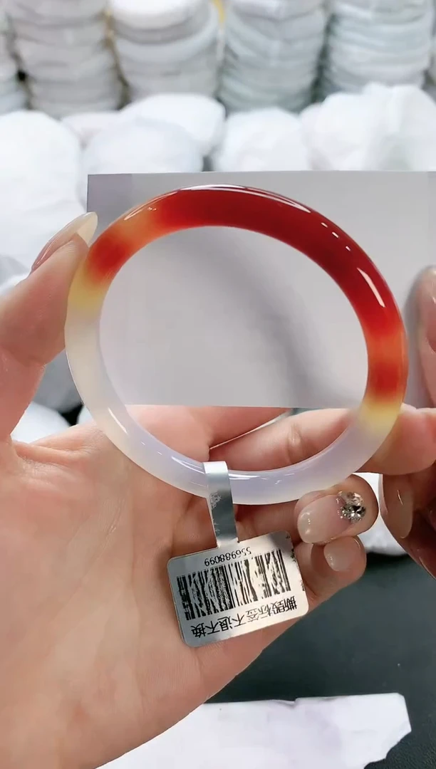 【闪购商品】玛瑙/玉髓手镯未镶嵌158