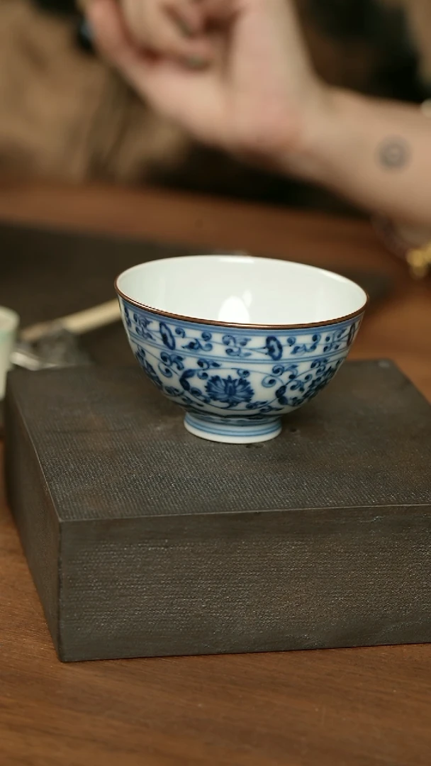 青花缠枝莲单杯.