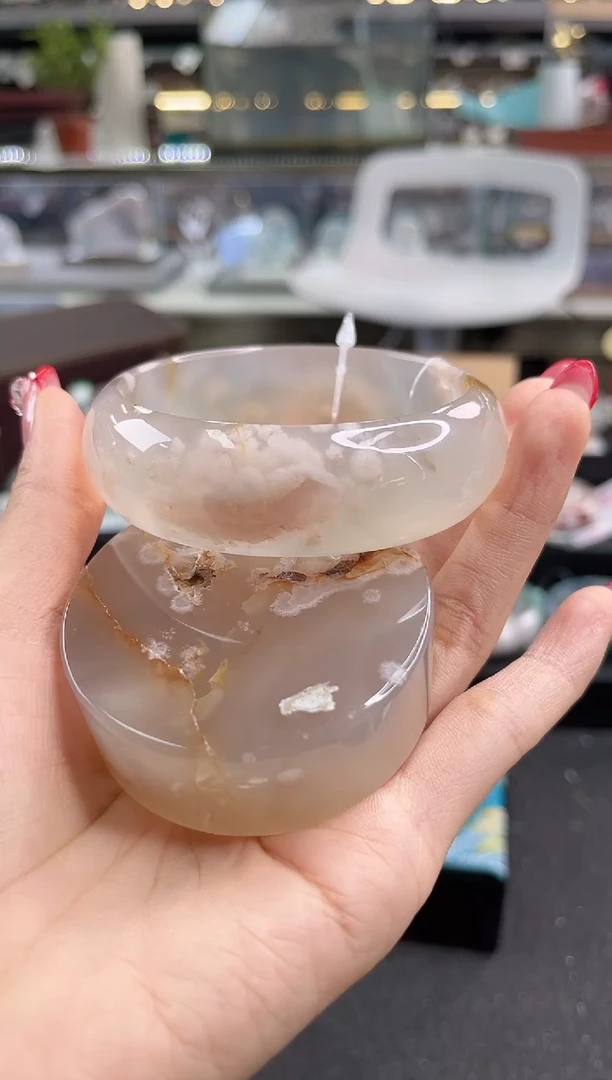 未镶嵌手镯石英质玉60圈口 （赠品镯心）3885098