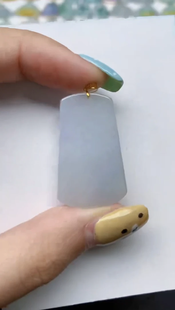 翡翠18K金镶嵌颈饰天然翡翠A货