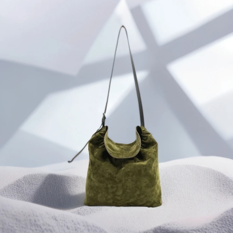 【正包包】进口胎牛绒斜挎包时尚高级真皮单肩包大容量通勤女包B447