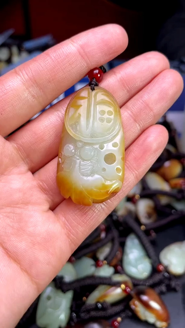 【闪购商品】和田玉颈饰未镶嵌3