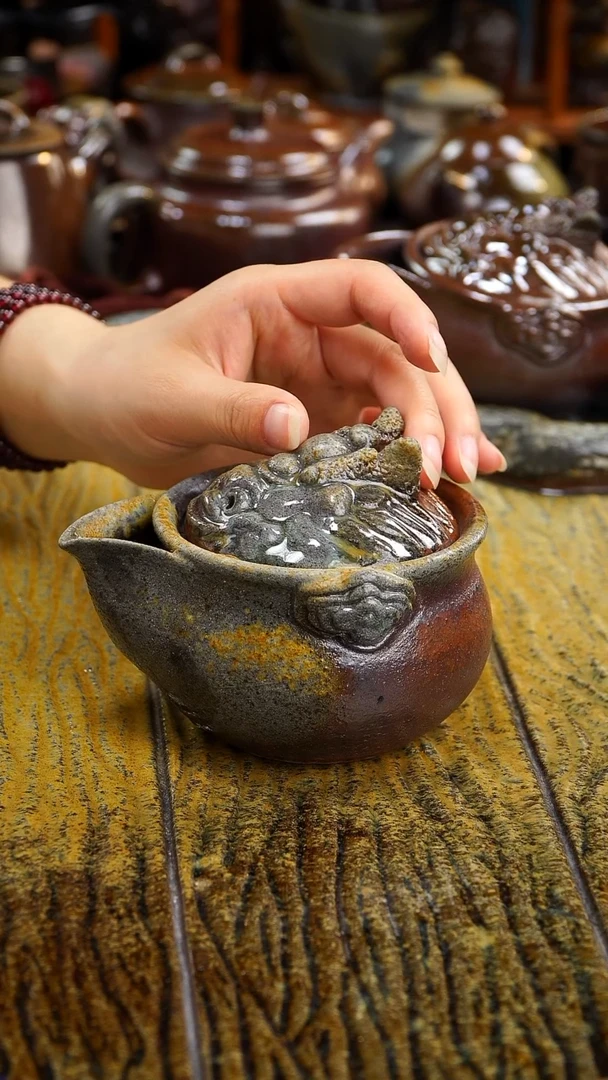 茶壶紫砂喝茶人的终极选择