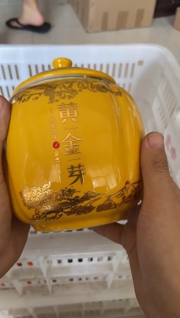 无运费险有瑕疵的摄影的产品有使用过的痕迹有点脏介意勿拍