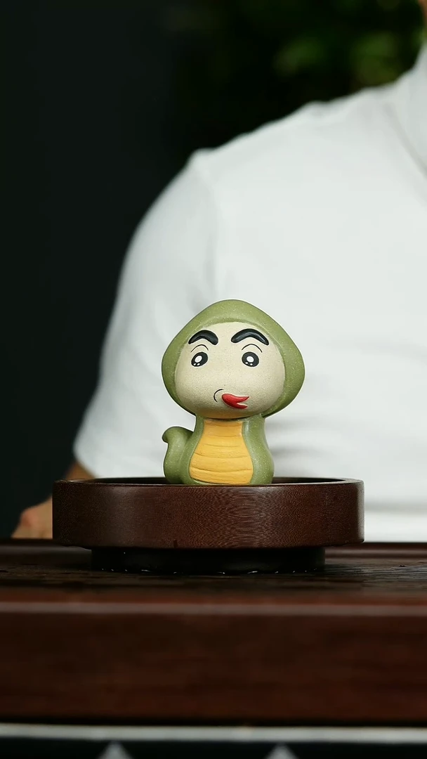 茶壶紫砂n48蜡笔小新蛇茶宠