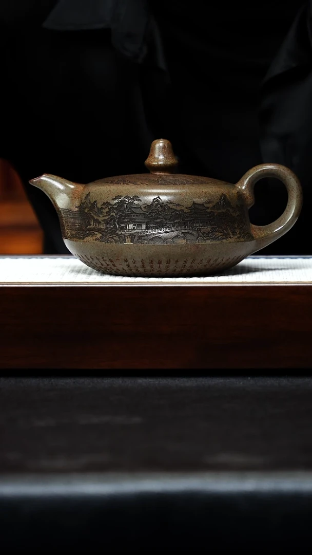 茶杯紫砂宜兴紫砂 沉香曲壶 高艳