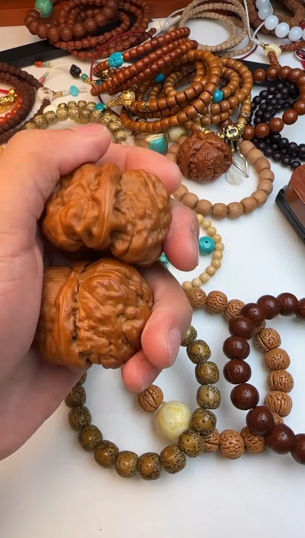 【闪购商品】文玩核桃把件文玩核桃手把件