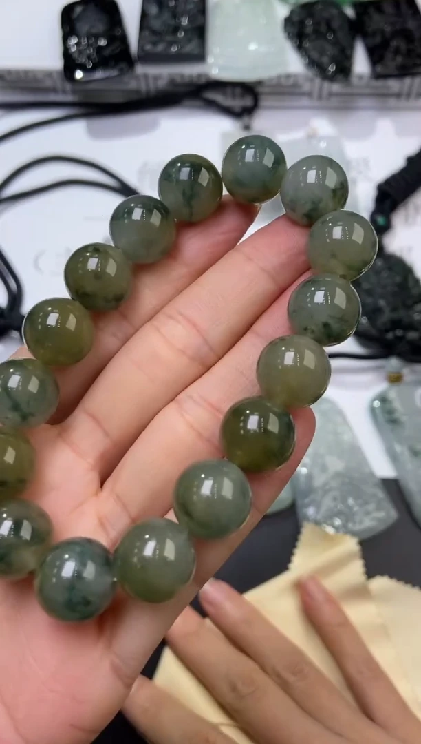 未镶嵌挂件翡翠沙**舟374806   多人