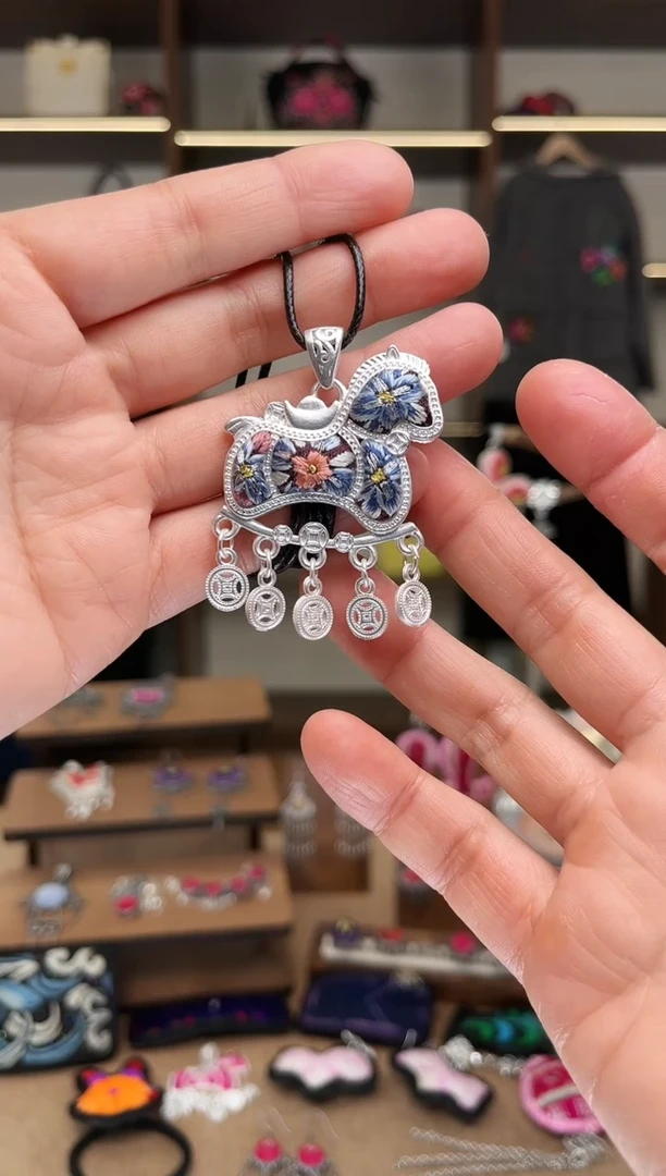 织绣1688黔东南苗族刺绣